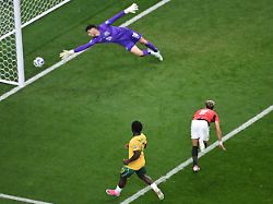 fussball maenner wm 2026 australien aegypten finalrunde sechzehntelfinale dallas stadion in arlington emam ashour aegypten r erzielt das tor zum 0 1