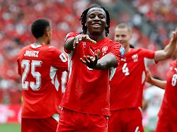 fussball maenner wm 2026 schweiz kanada vorrunde gruppe b 3 spieltag der schweizer johan manzambi jubelt nach dem 2 0 fuer seine mannschaft