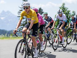 hat die tour de suisse souveraen gewonnen tadej pogacar