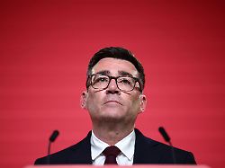 hat heute einen termin beim koenig grossbritanniens neuer premierminister andy burnham