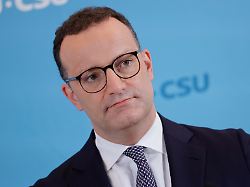 jens spahn cdu deutschland berlin reichstag pressekonferenz cdu csu