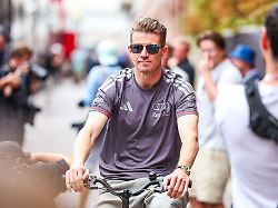 nico huelkenberg kann beim fussball einfach nur fan sein