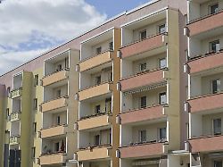 plattenbauten baeckerstrasse zerbst landkreis anhalt bitterfeld sachsen anhalt deutschland europa 1