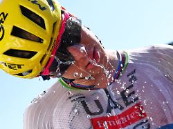 slovenia s tadej pogacar drinks after winning the third stage of the tour de france cycling race with start in granollers and finish in les angles france monday july 6 2026 1