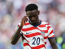 soccer football fifa world cup 2026 round of 32 united states v bosnia and herzegovina san francisco bay area stadium santa clara california u s july 1 2026 folarin balogun of the u s 1