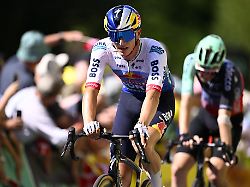 tour de france 2026 stage 10 le lioran france july 14 lipowitz florian ger of red bull bora hansgrohe at the finish line during stage 10 of the 113rd edition of tour de france an uci world tour 2