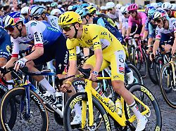 tour de france 2026 stage 21 paris champs elysees france july 26 pogacar tadej slo of uae team emirates xrg during stage 21 of the 113rd edition of tour de france an uci world tour 2