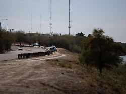 u s army and border patrol officers overlook the rio grande river in laredo texas on february 5 2026