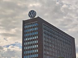 wolfsburg niedersachsen deutschland volkswagen