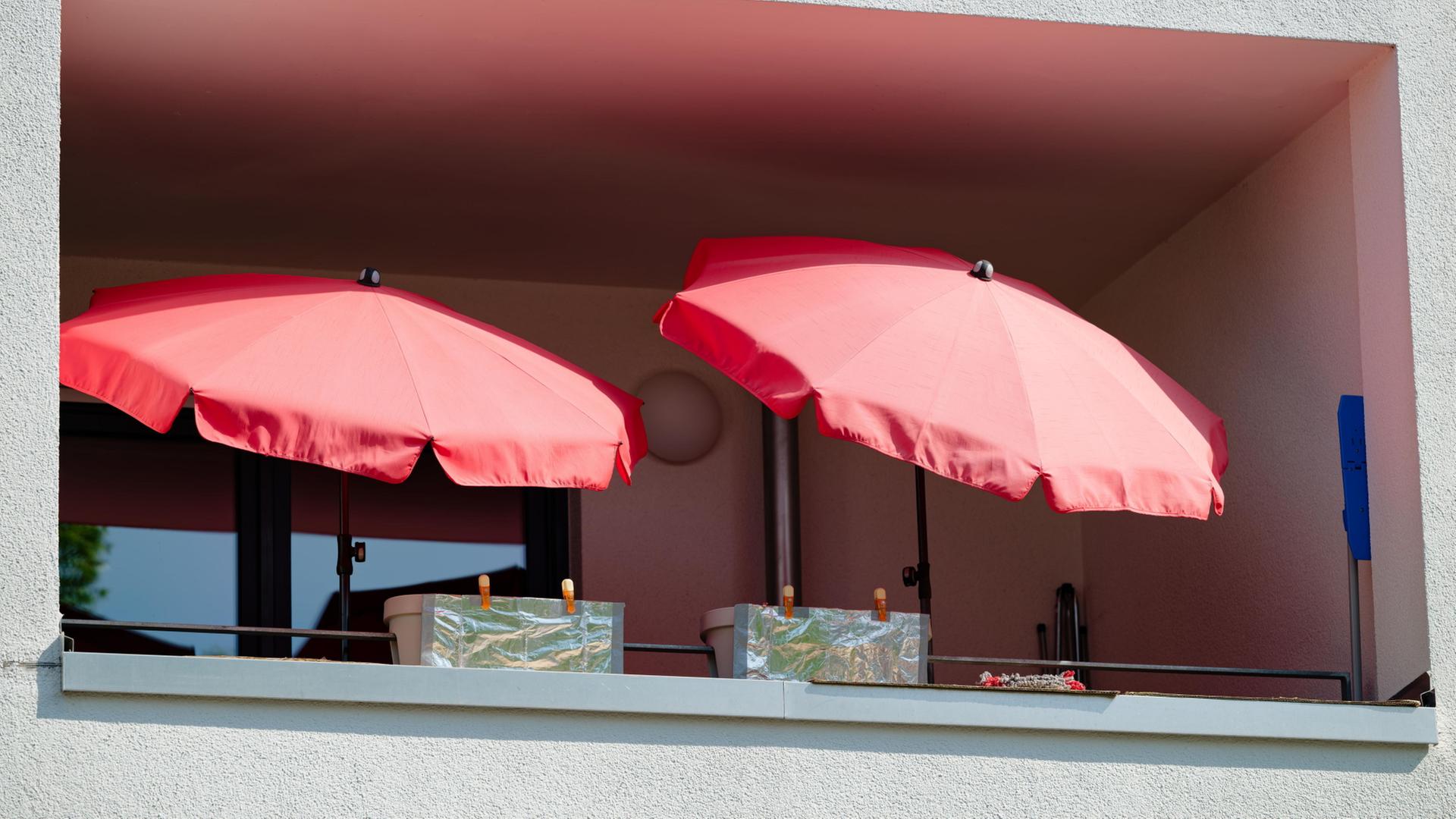balkon sonnenschirme 100