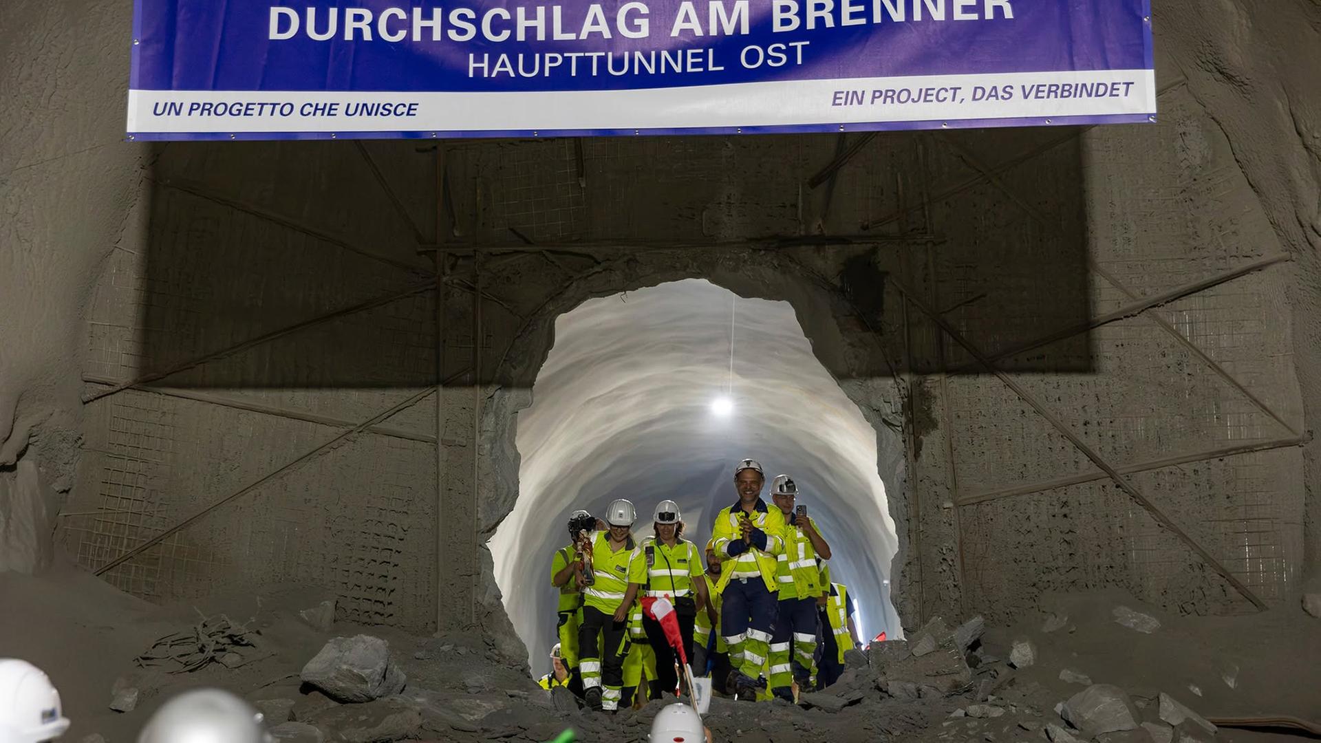 durchbruch brennerbasistunnel 100
