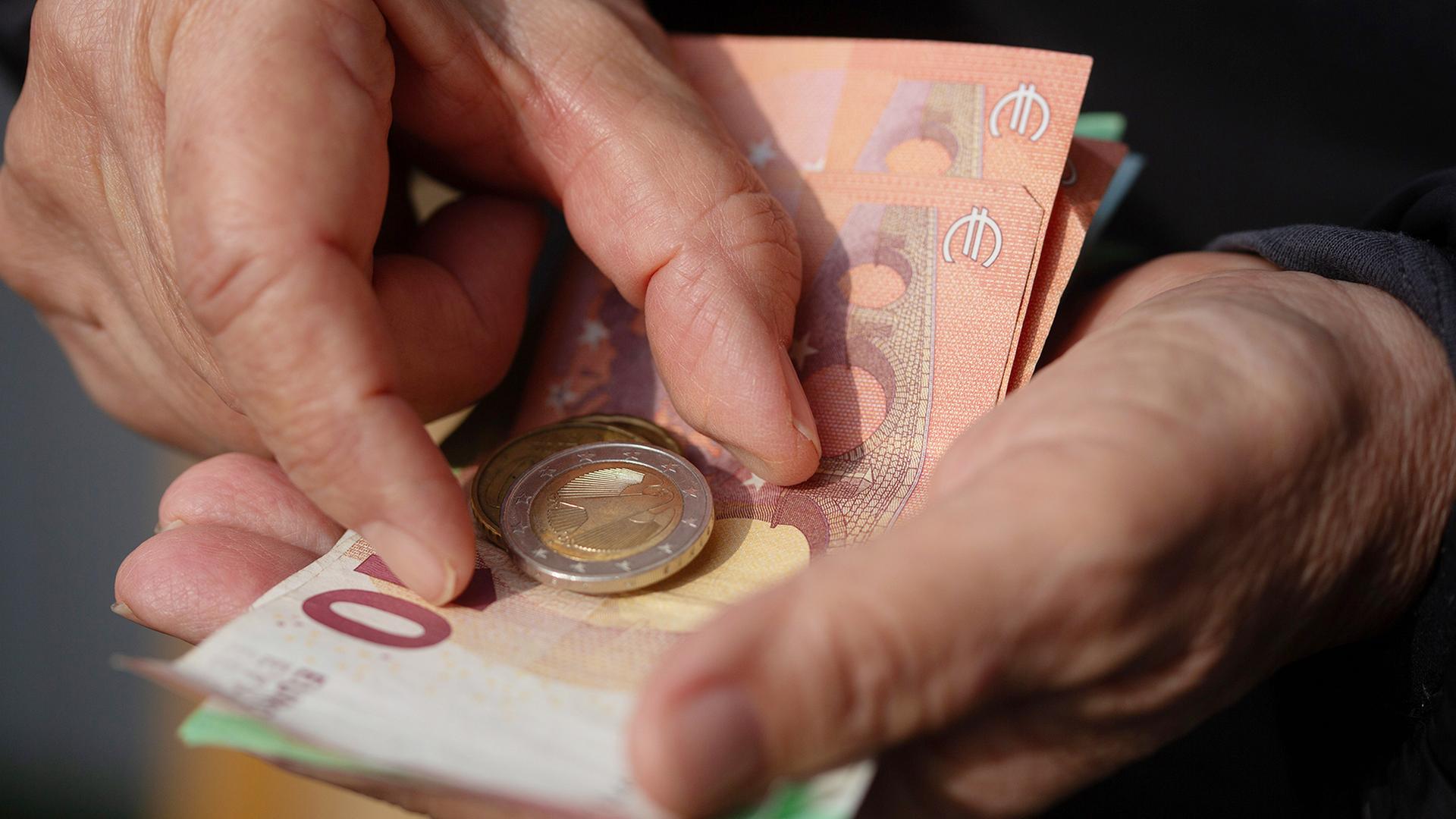 geld 242