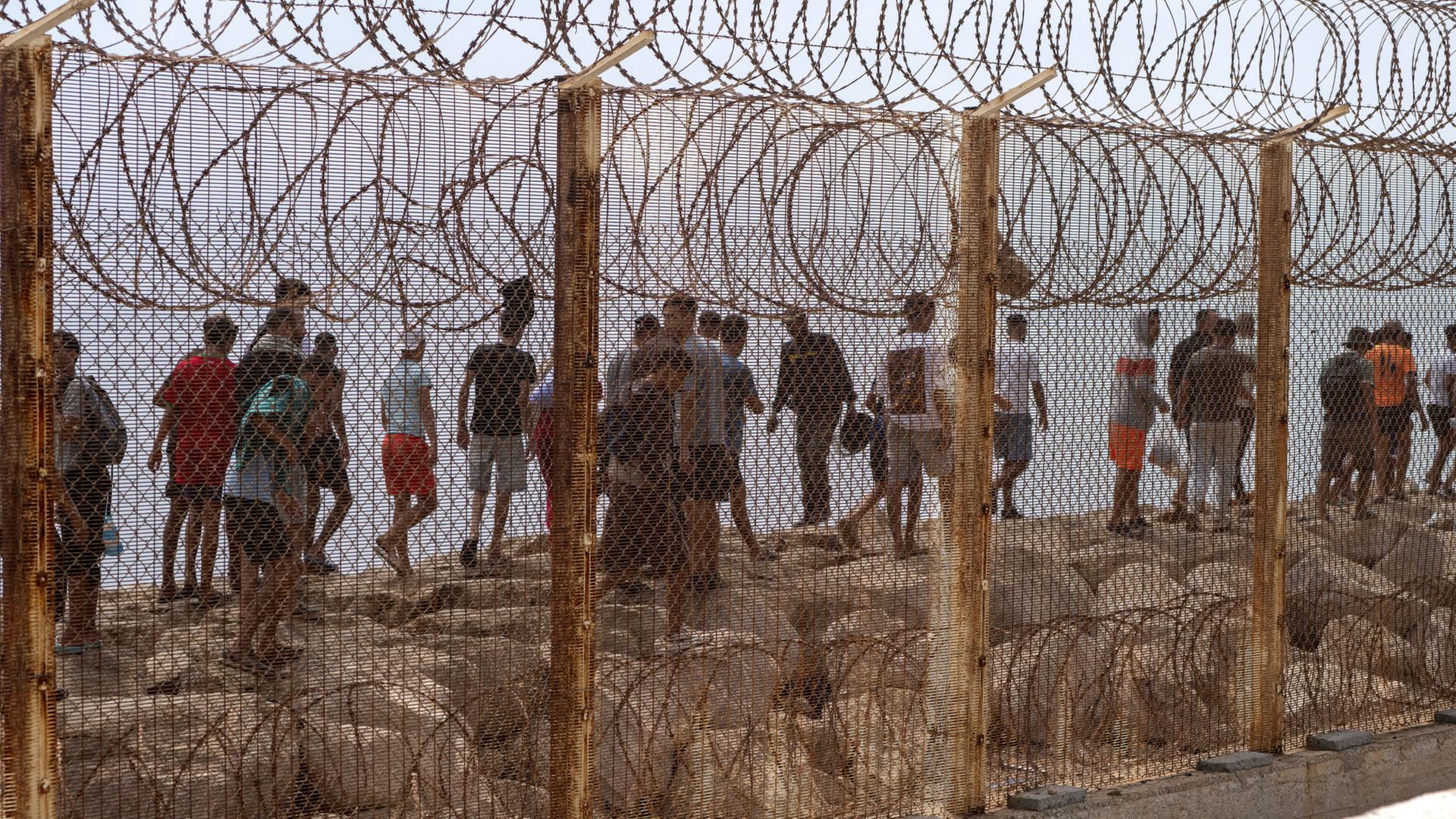 migranten ceuta 128