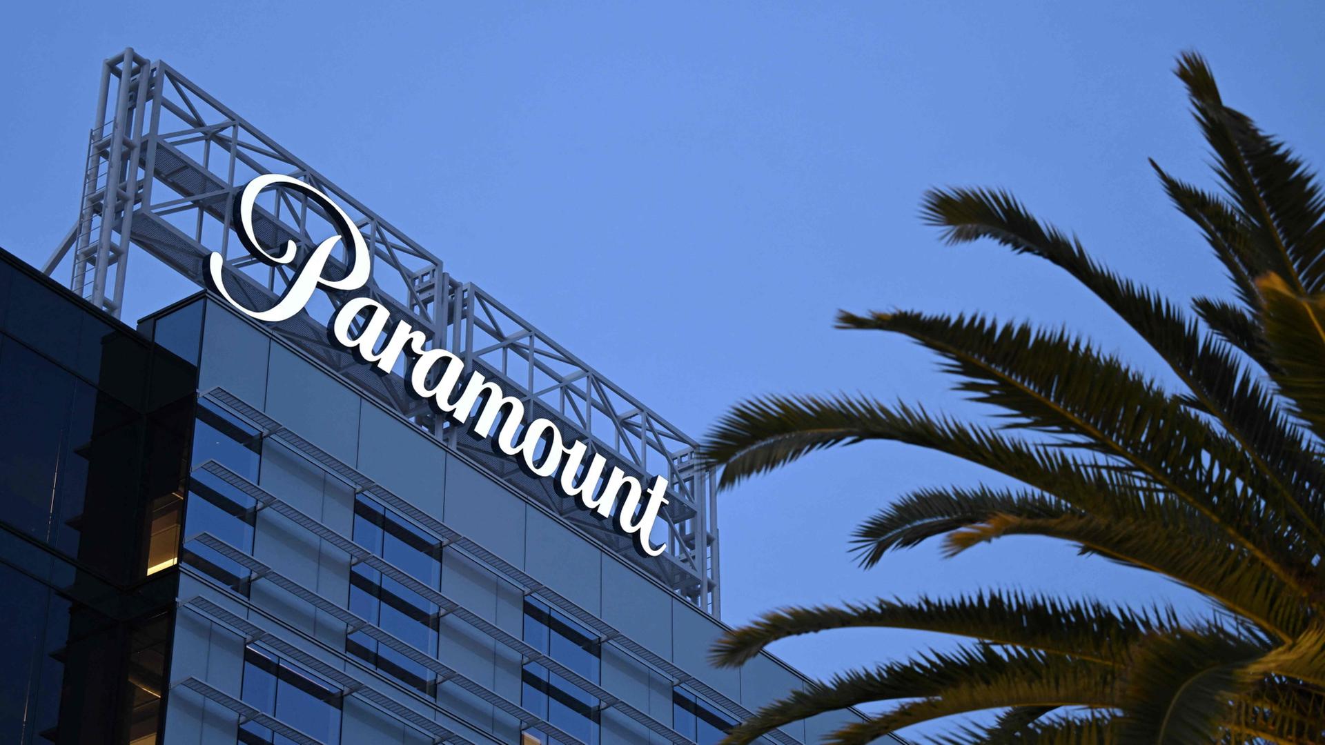 paramount logo 102