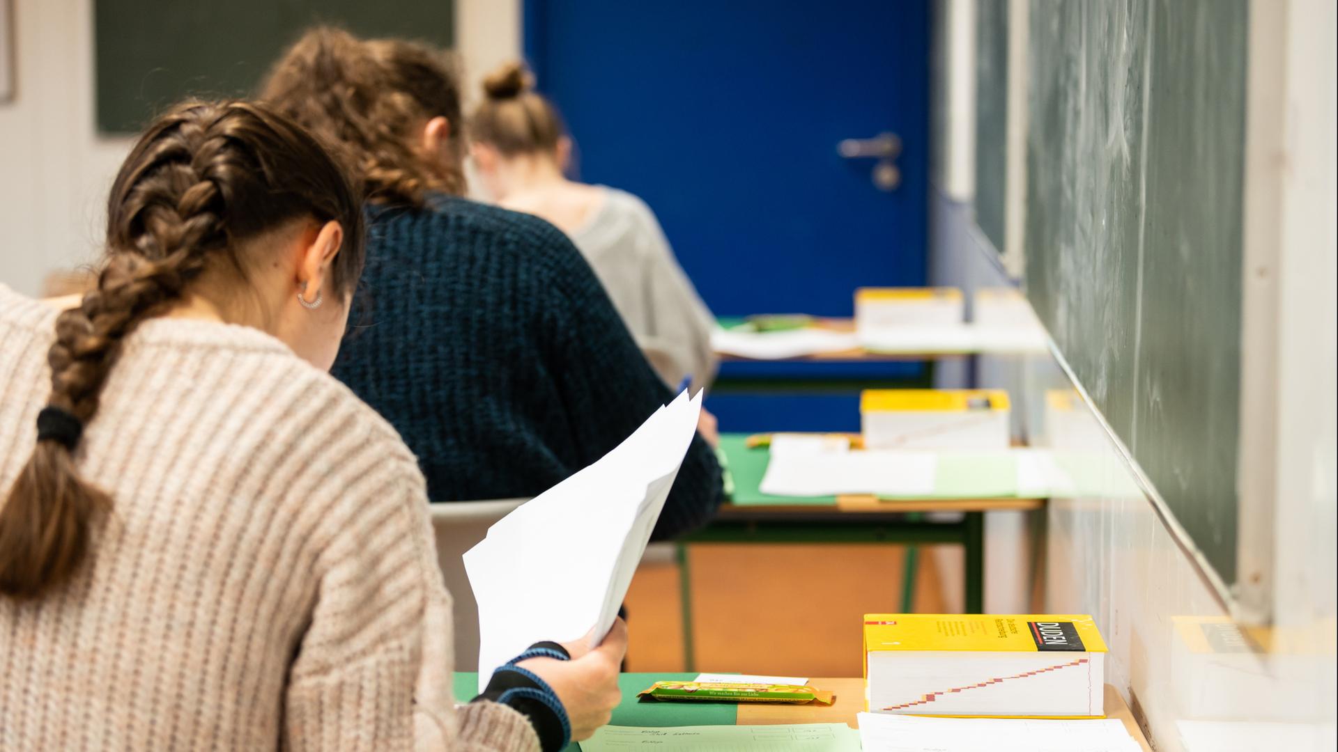 pruefung schule 100