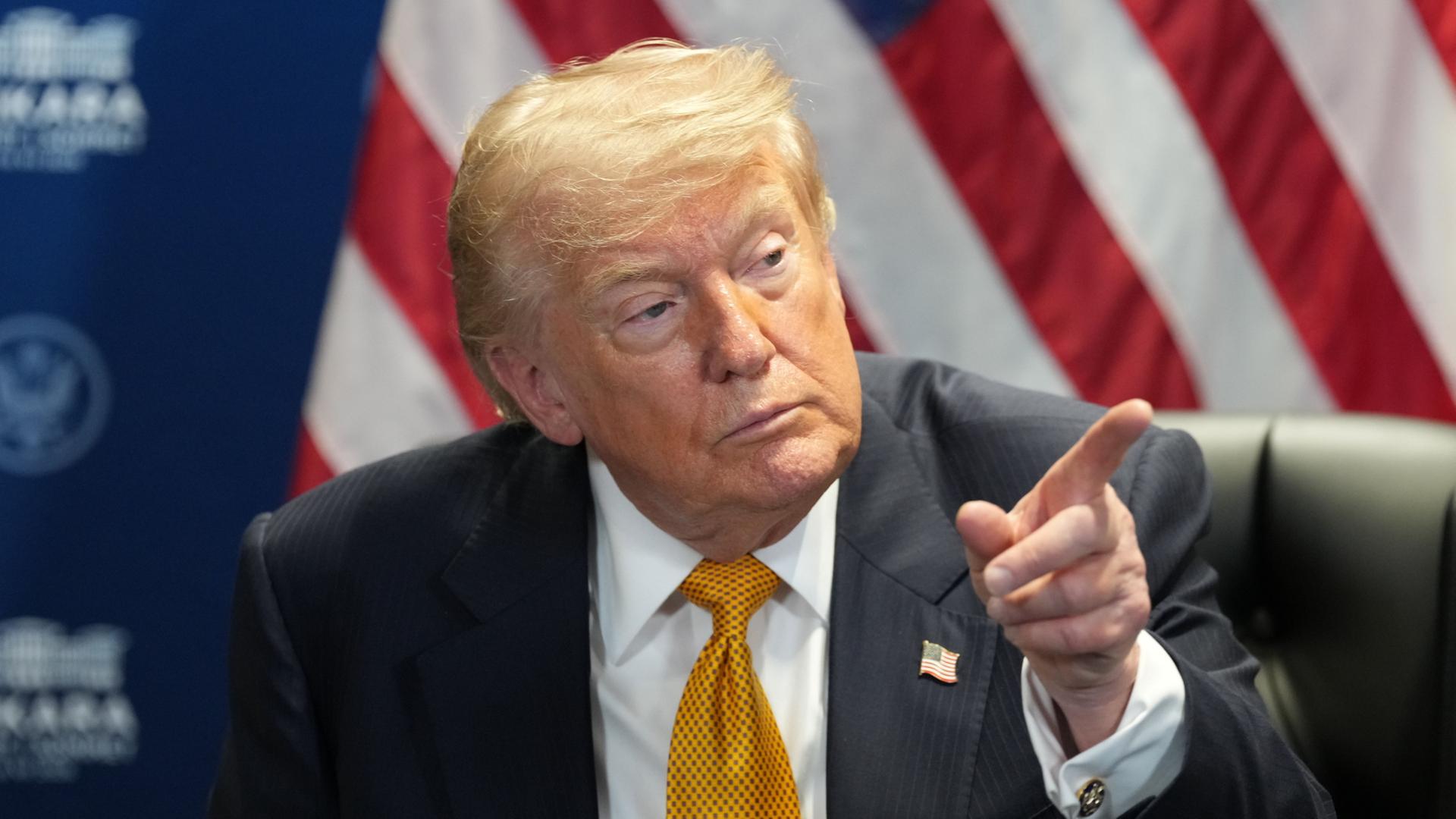 trump iran 210