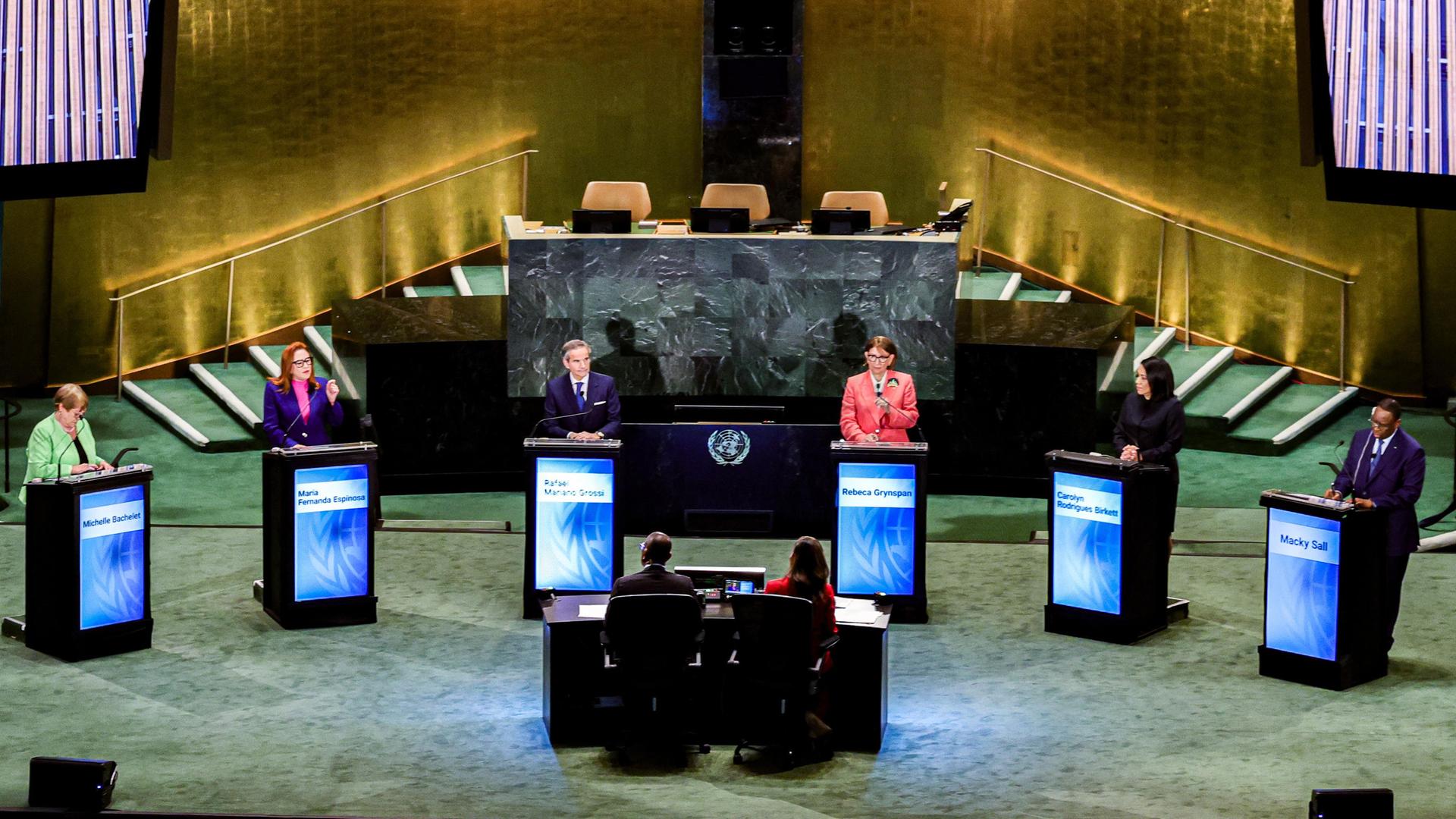 un debatte 100