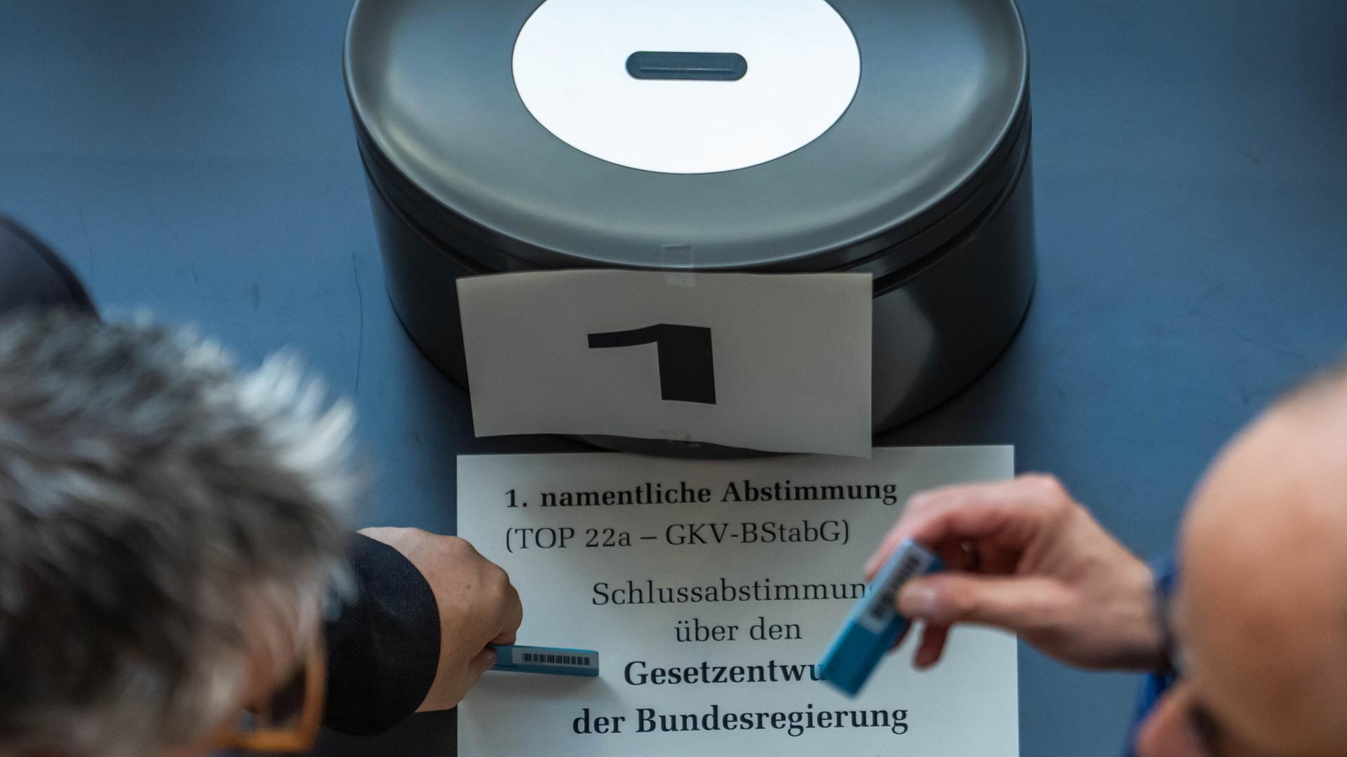wahlurne bundestag 110