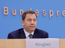 bundesminister der finanzen lars klingbeil deutschland berlin bundespressekonferenz thema vorstellung des aktionsplans zur bekaempfung von steuer und finanzkriminalitaet