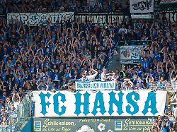 laolawelle bei den hansa fans ger fc hansa rostock vs vfb stuttgart ii fussball maenner 3 liga 37 spieltag spielzeit 2025 2026 09 05