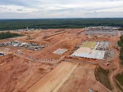 louisa virginia amazon web services baut den northeast creek technology campus ein 374 hektar grosses rechenzentrum im laendlichen virginia westlich von richmond 1