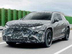 mb amg suv getarnt vo