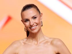 moderatorin laura wontorra im viertelfinale der 19 staffel der rtl tanzshow lets dance im coloneum koeln 15 05