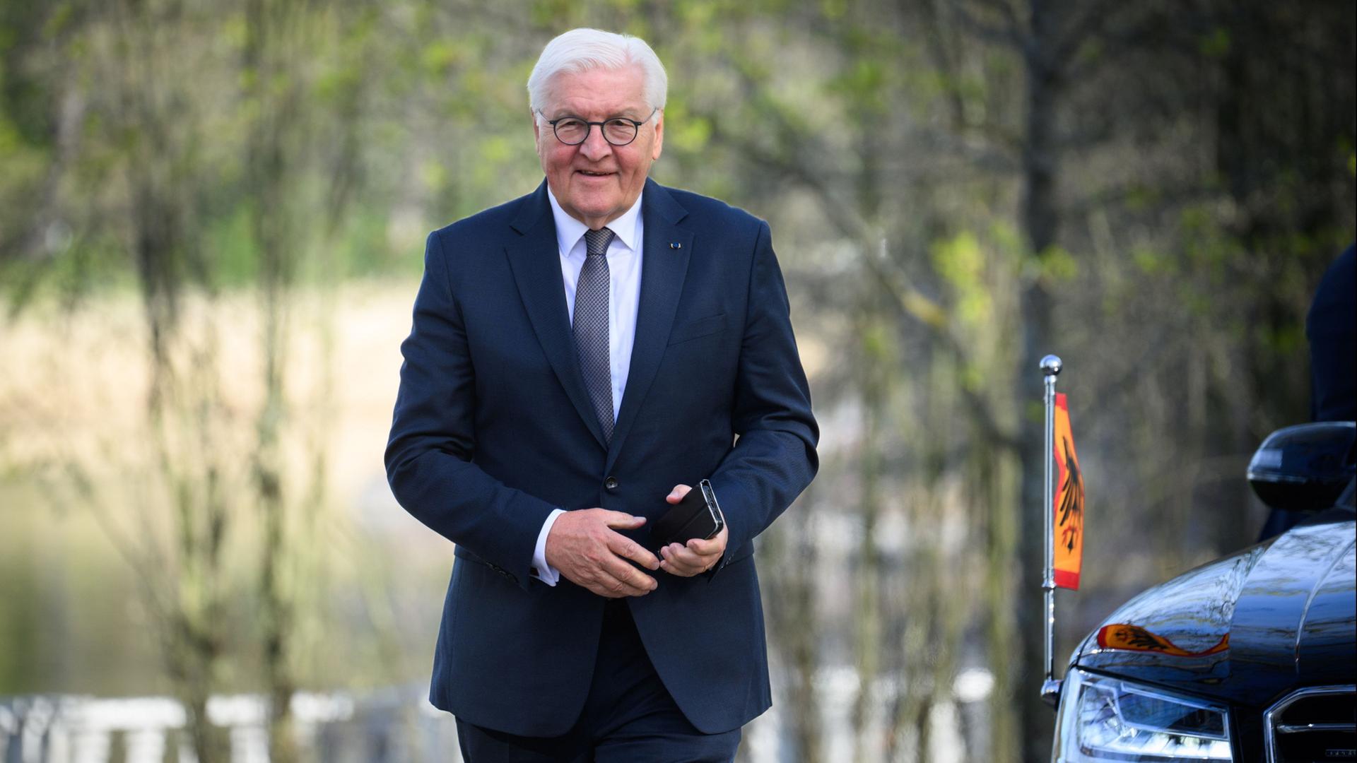 frank walter steinmeier 244