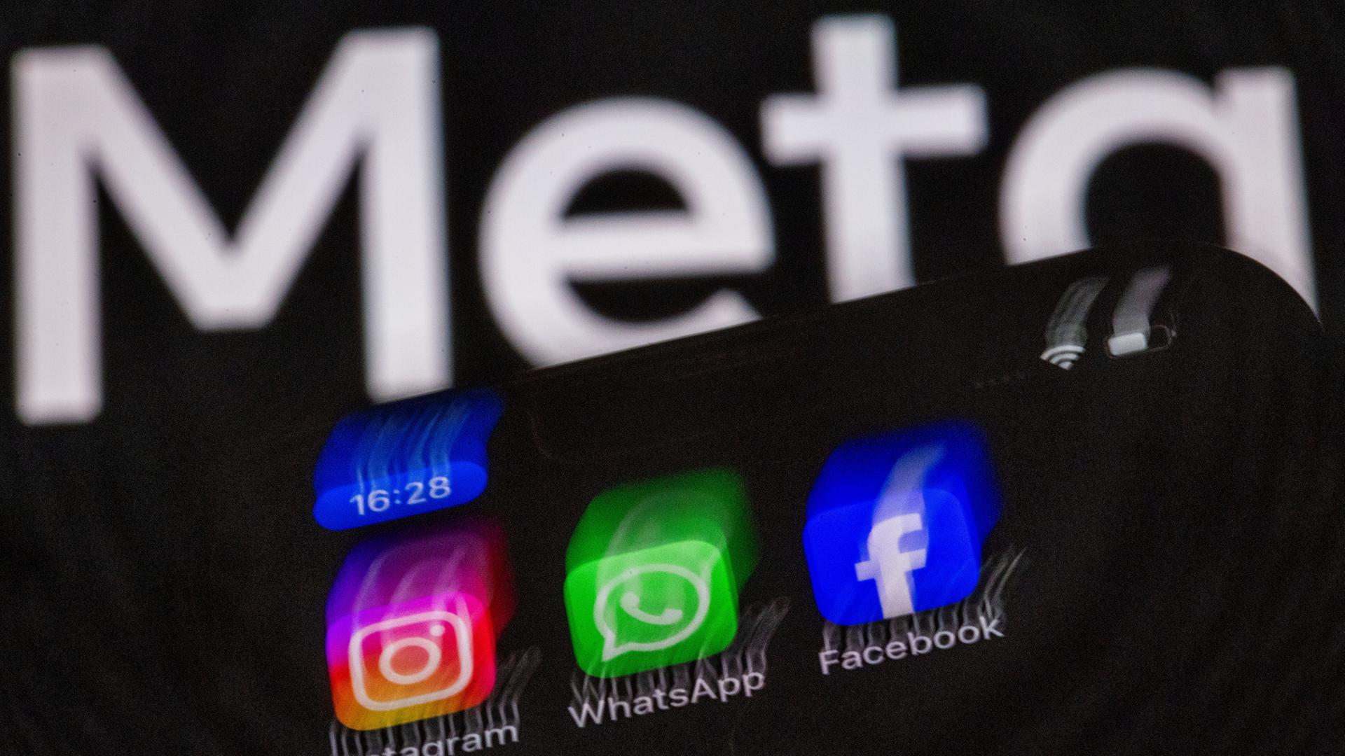 media facebook instagram whatsapp 100