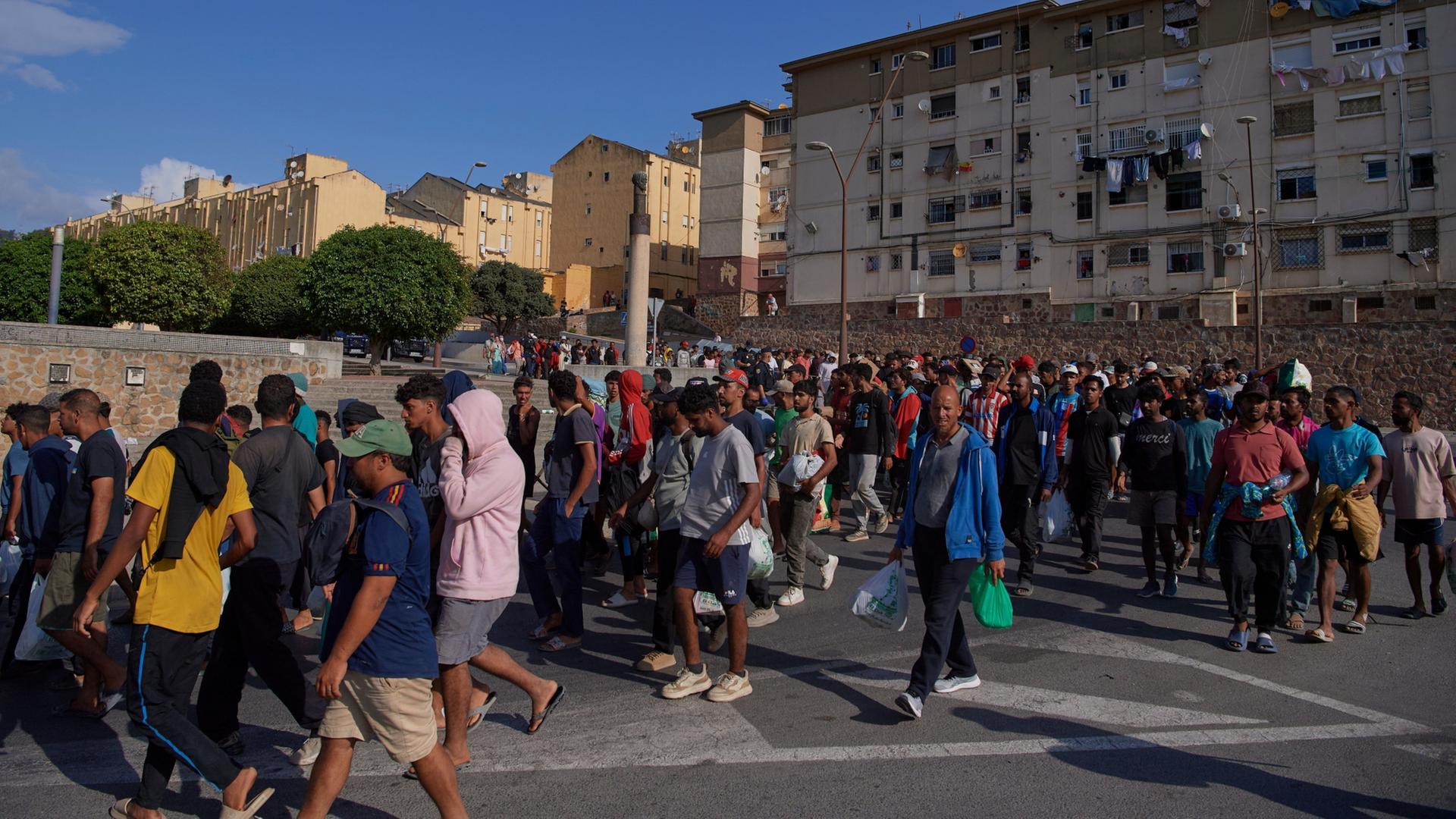 migranten ceuta 140
