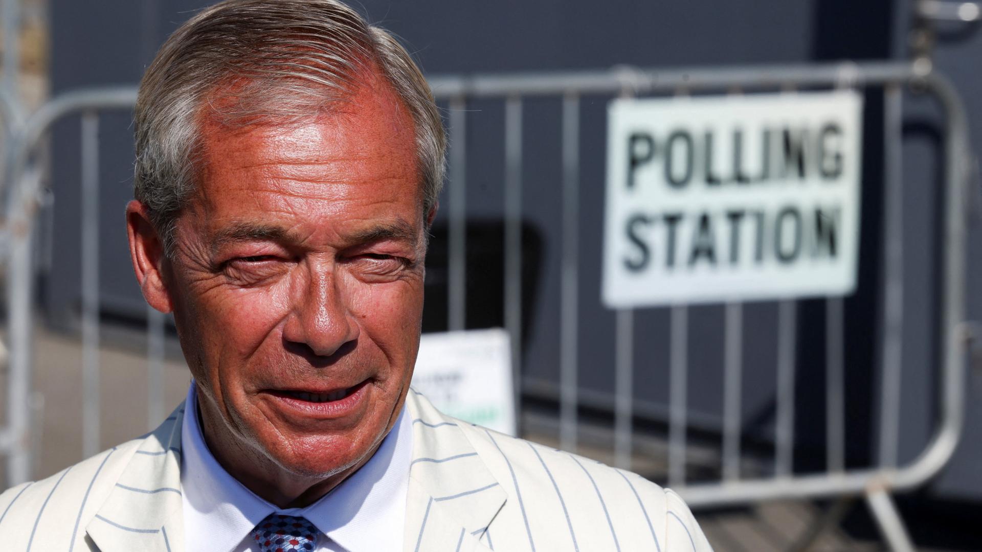 nachwahl clacton farage 100