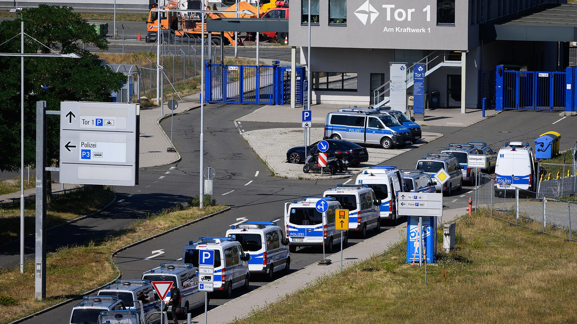 polizei leipzig flughafen 102