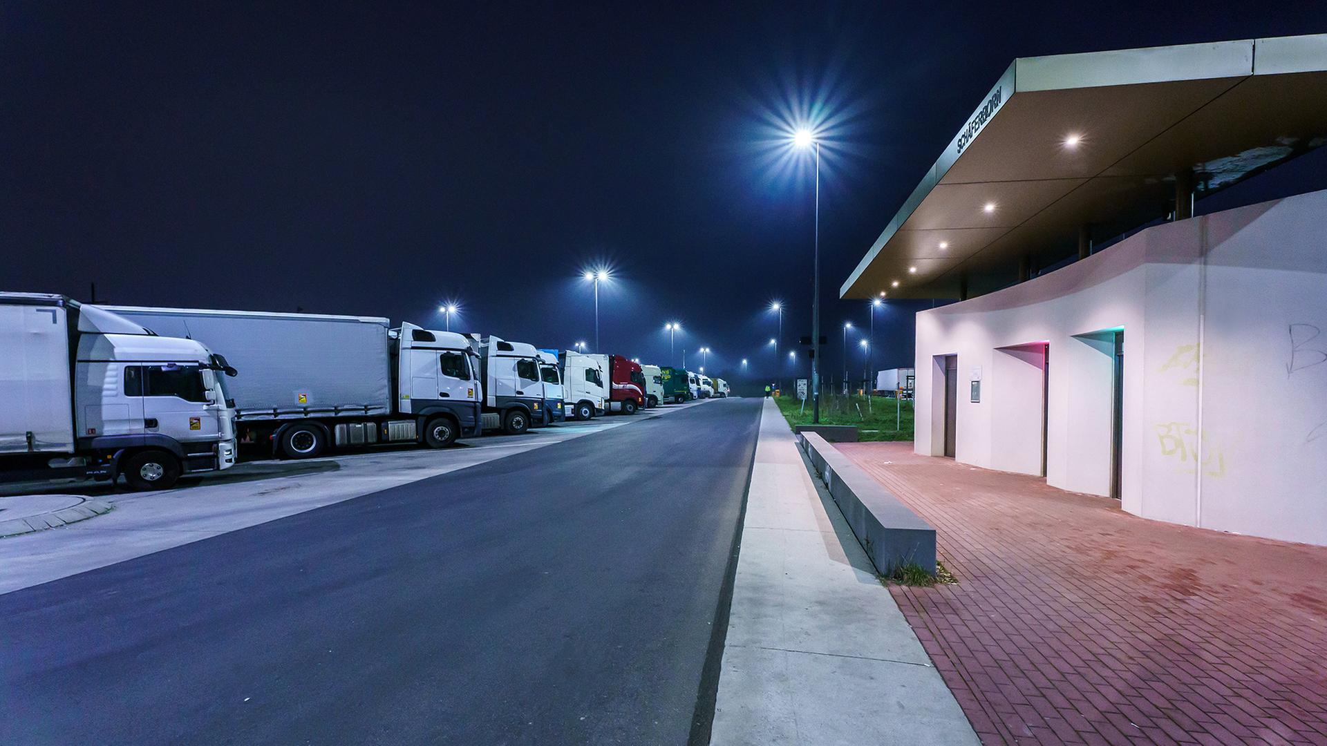 rastplatz lkw 100