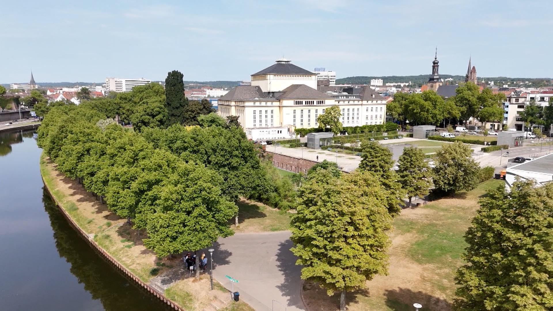 saarland staatstheater 100