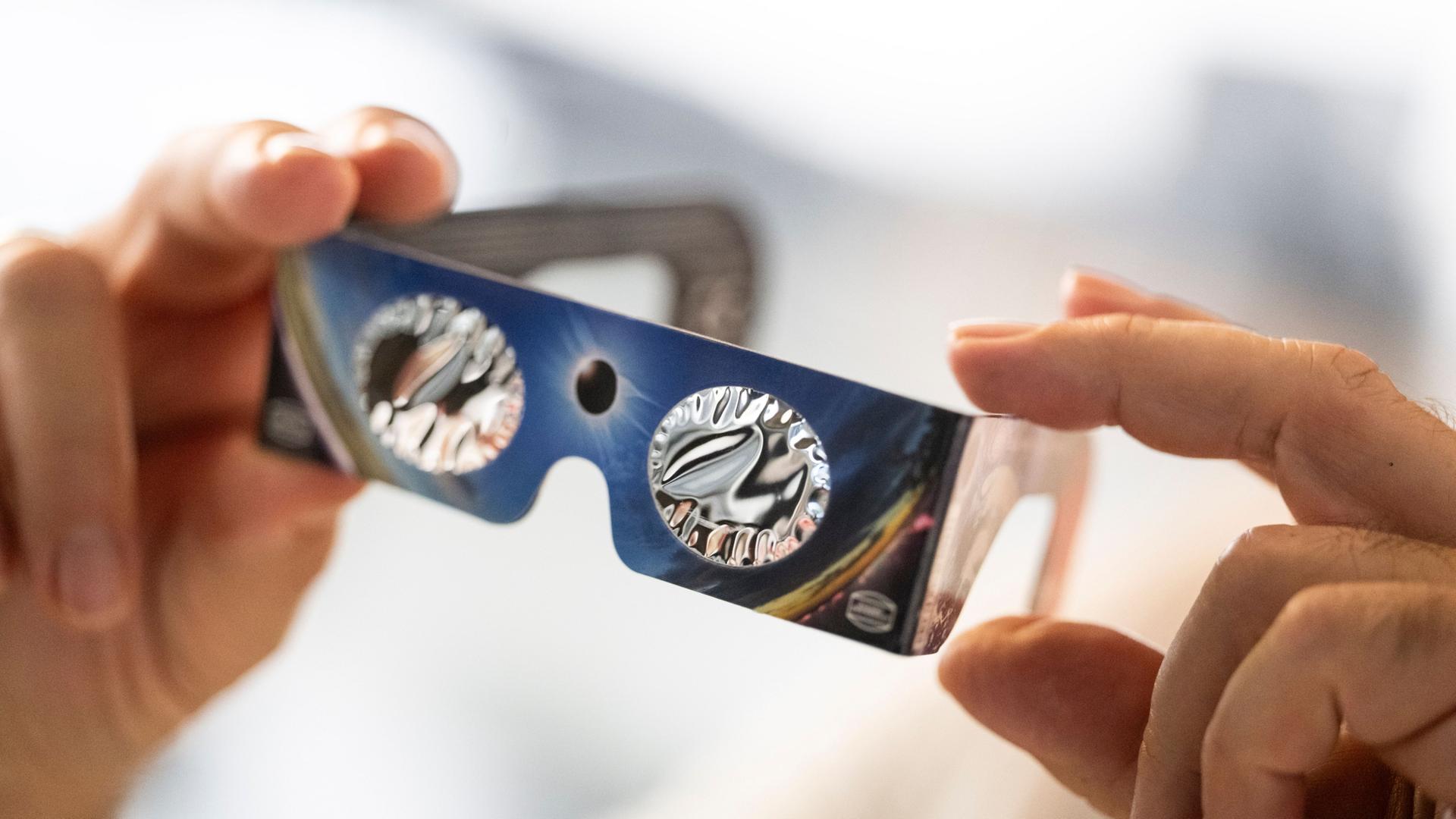 sonnenfinsternis brille 104