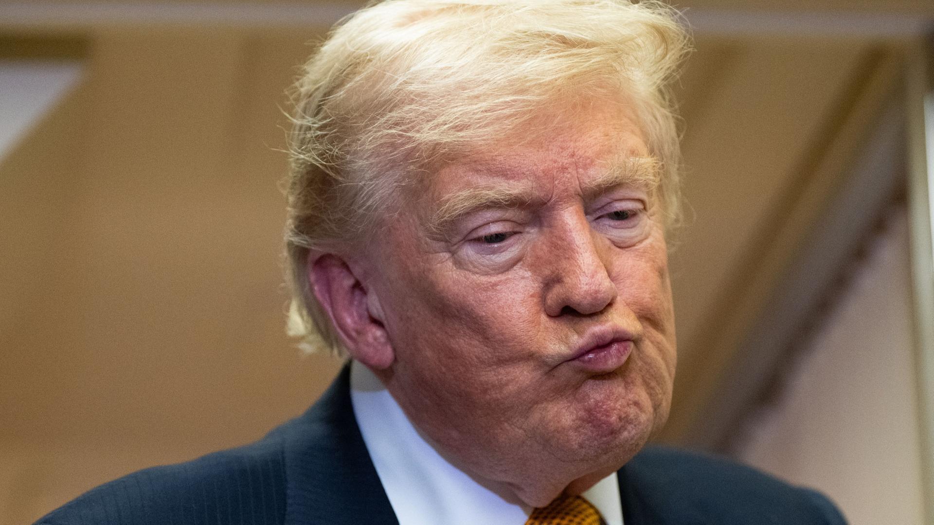 trump 5190