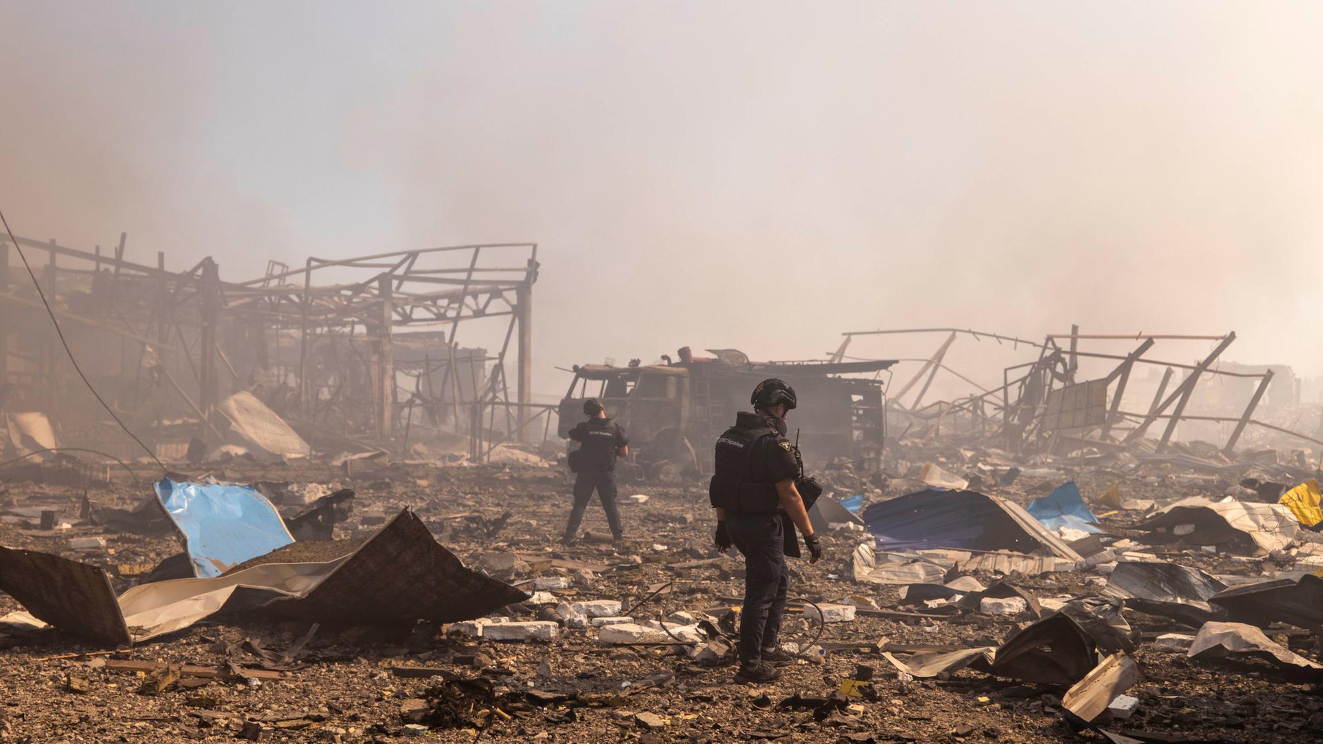 ukraine angriff munitionslager 100