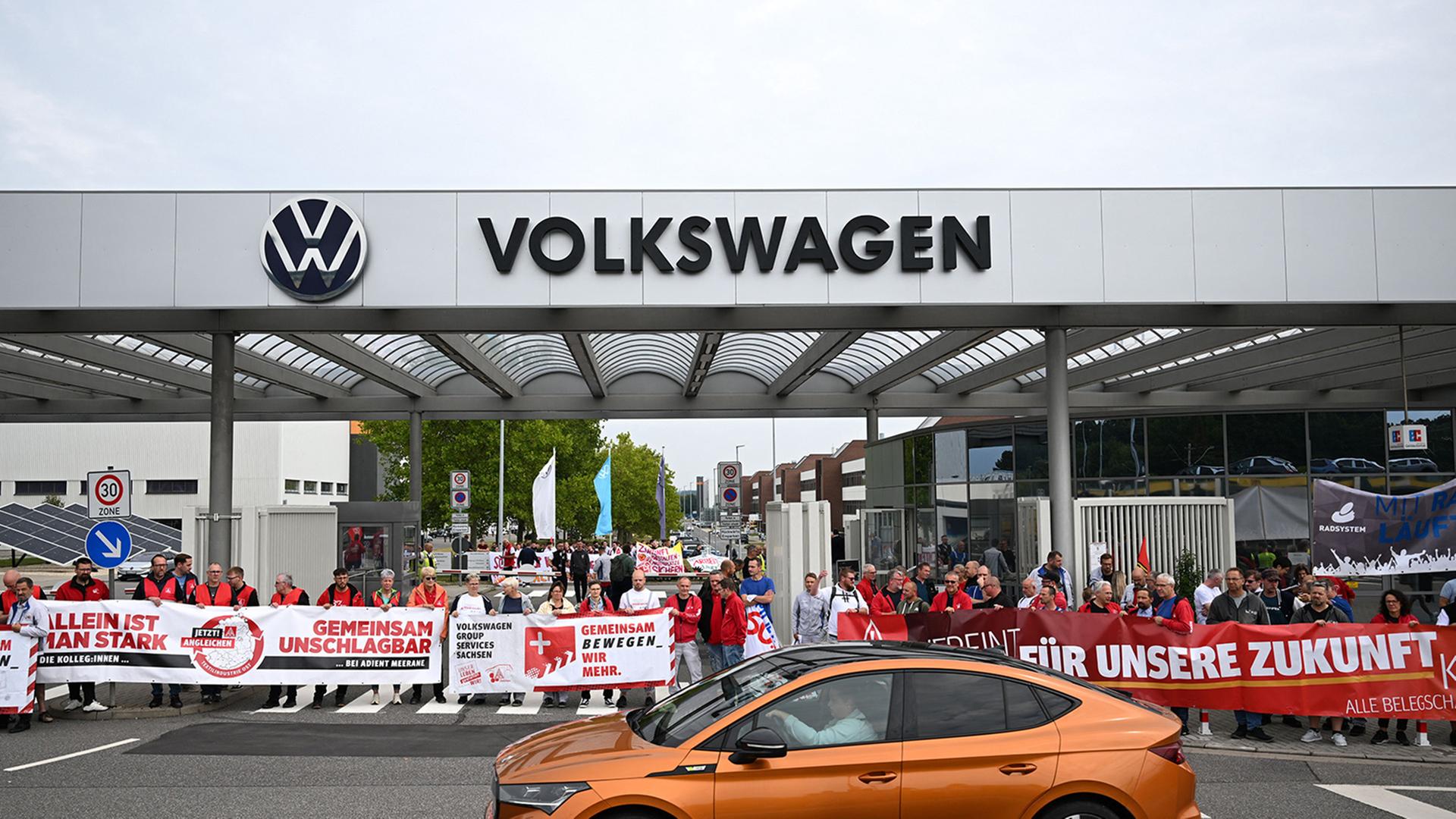 vw werk proteste 100
