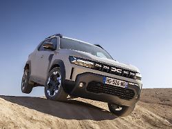 1 dacia duster hybrid g 150 4x4 060