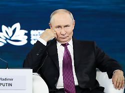 616524136