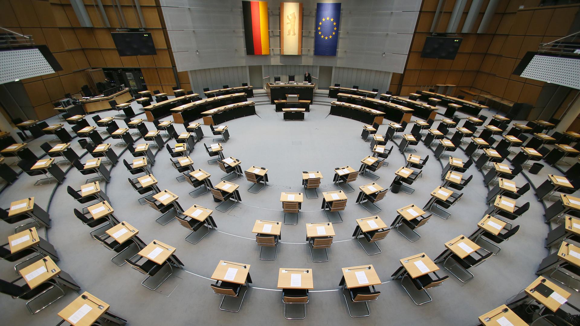 berlin abgeordnetenhaus 121