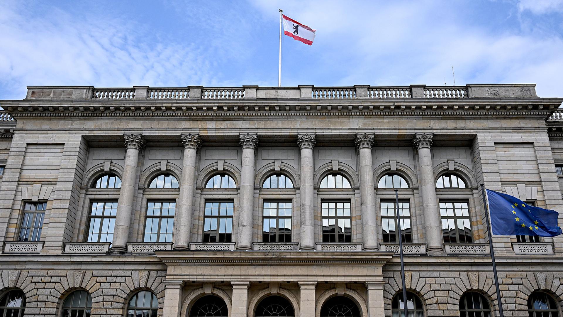 berlin abgeordnetenhaus 126