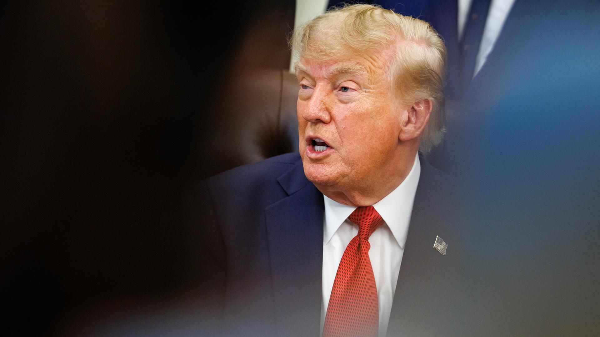 donald trump 932