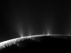 epi 1080506674 dpa20bf kuxpb256uv v1 ax ms6144.jpeg saturnmond20enceladus