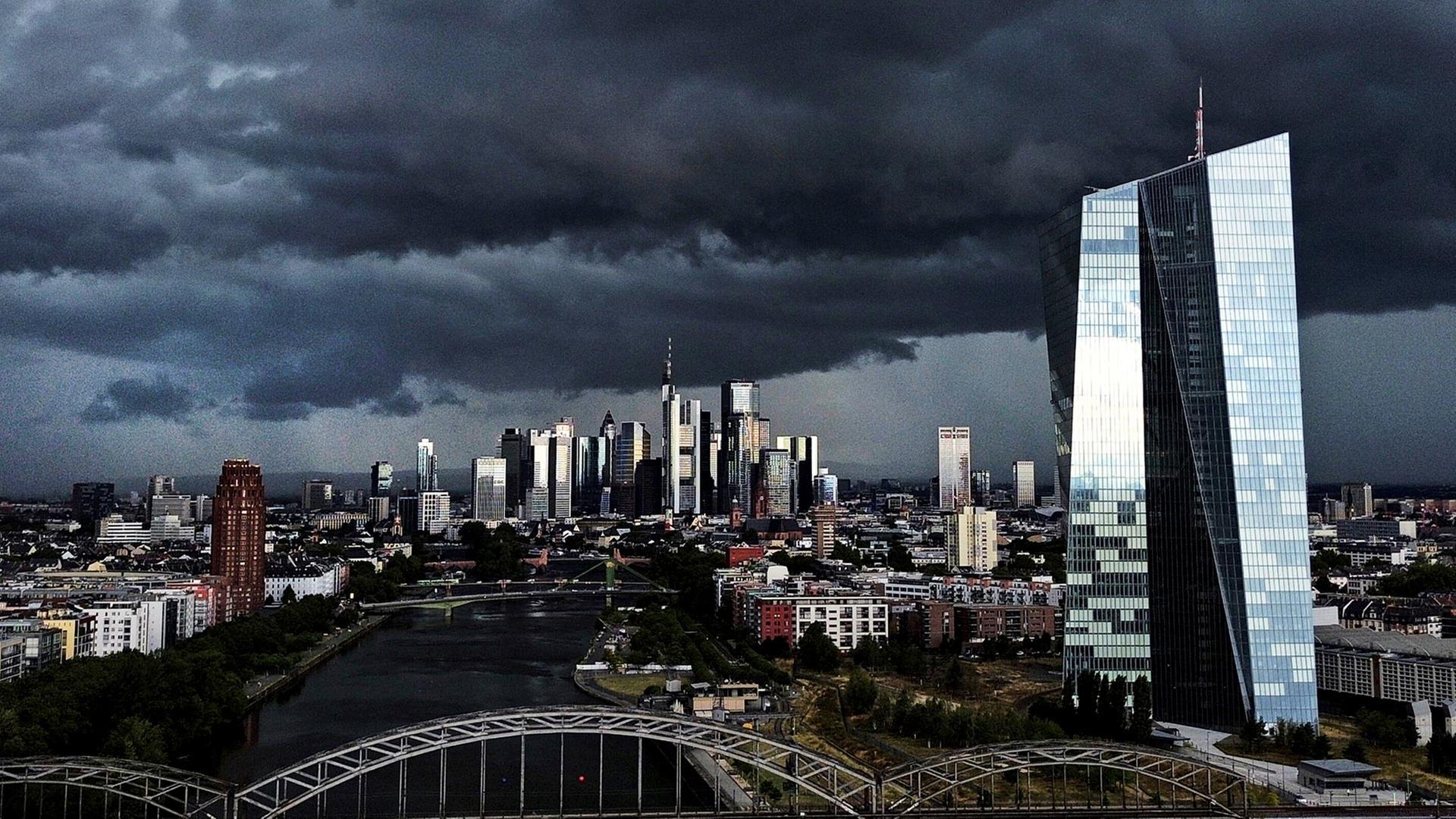frankfurt banken 114