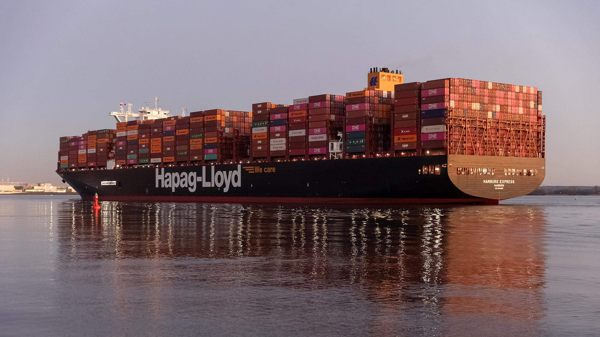 hapag lloyd schiff 100