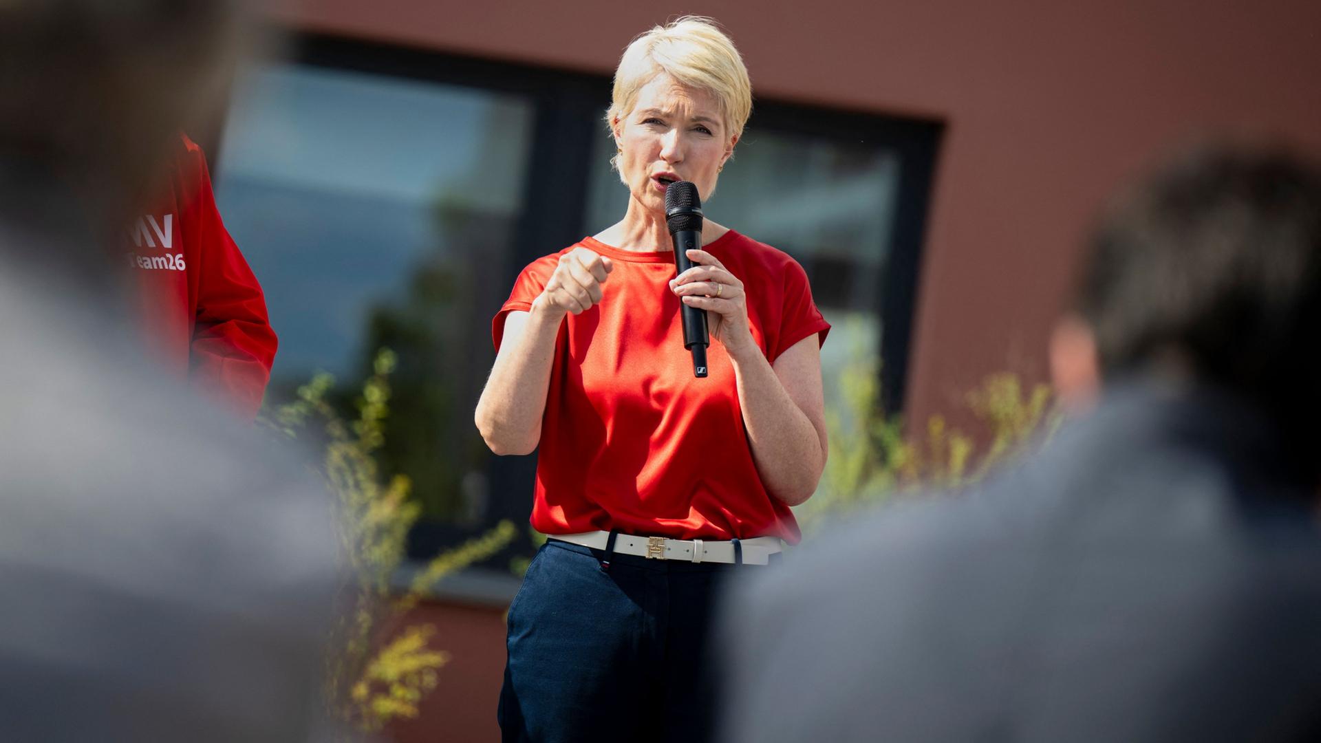 manuela schwesig 142