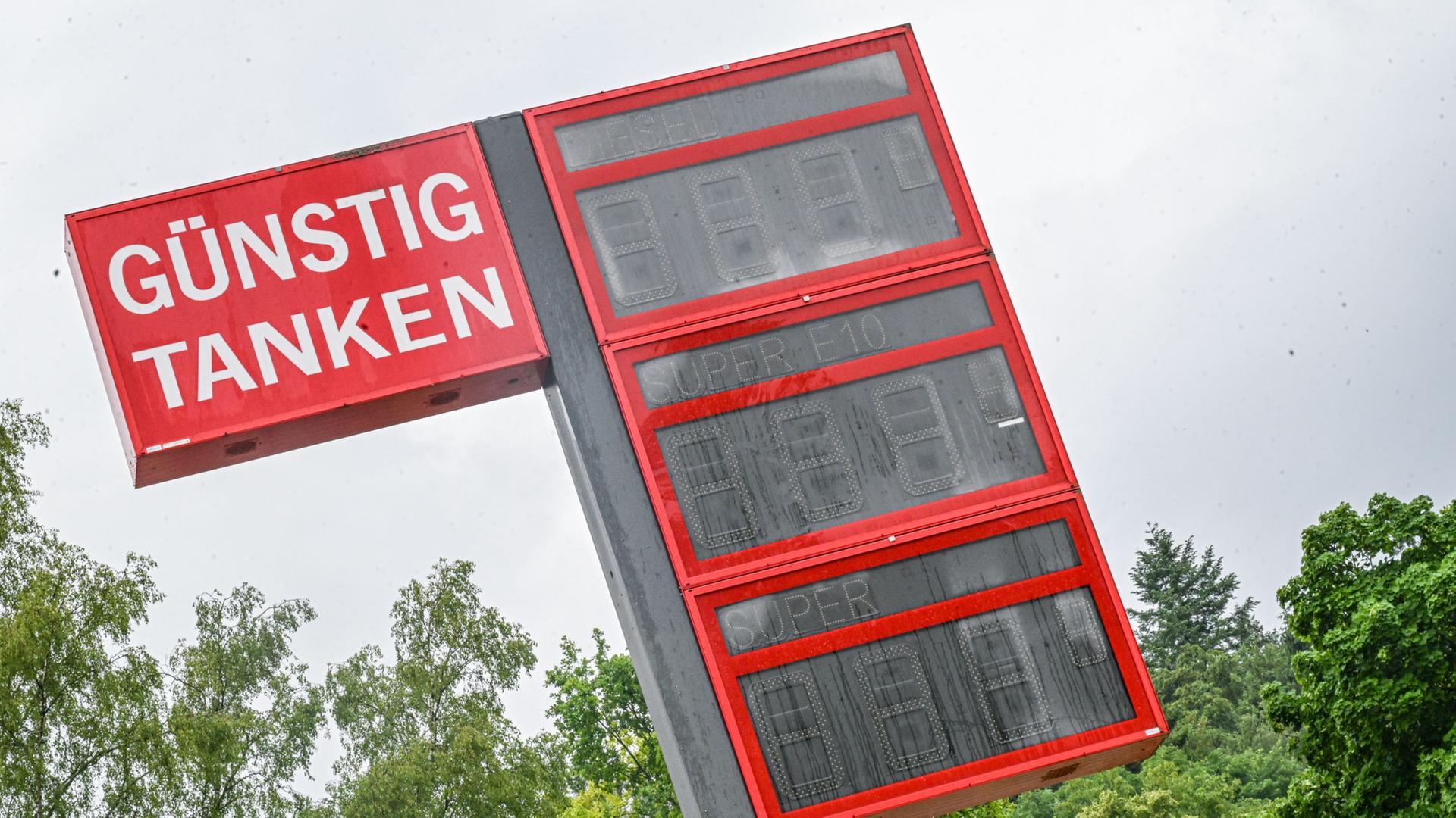 tankstelle guenstig tanken 100