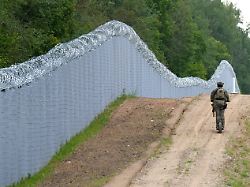 2023 08 08t144419z 858407292 rc2nj2a2fkax rtrmadp 3 ukraine crisis latvia belarus