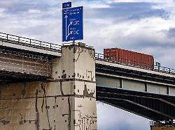 599205230